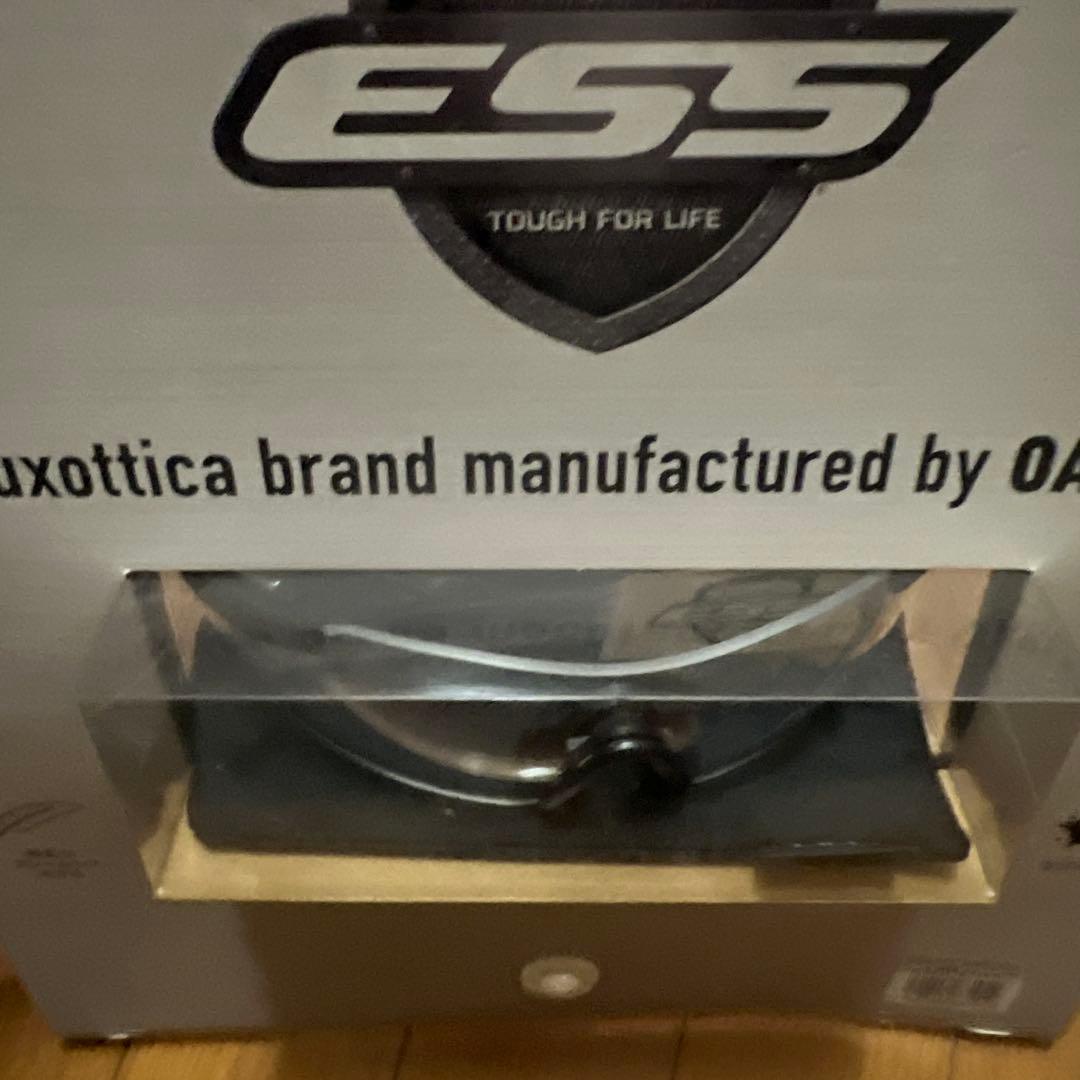 ESS ミリタリー用ゴーグル OAKLEY製
