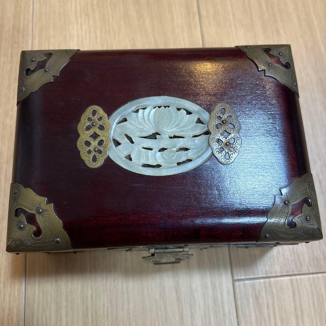 中国 白翡翠 彫刻 宝石箱 ジュエリーボックス　ビンテージ