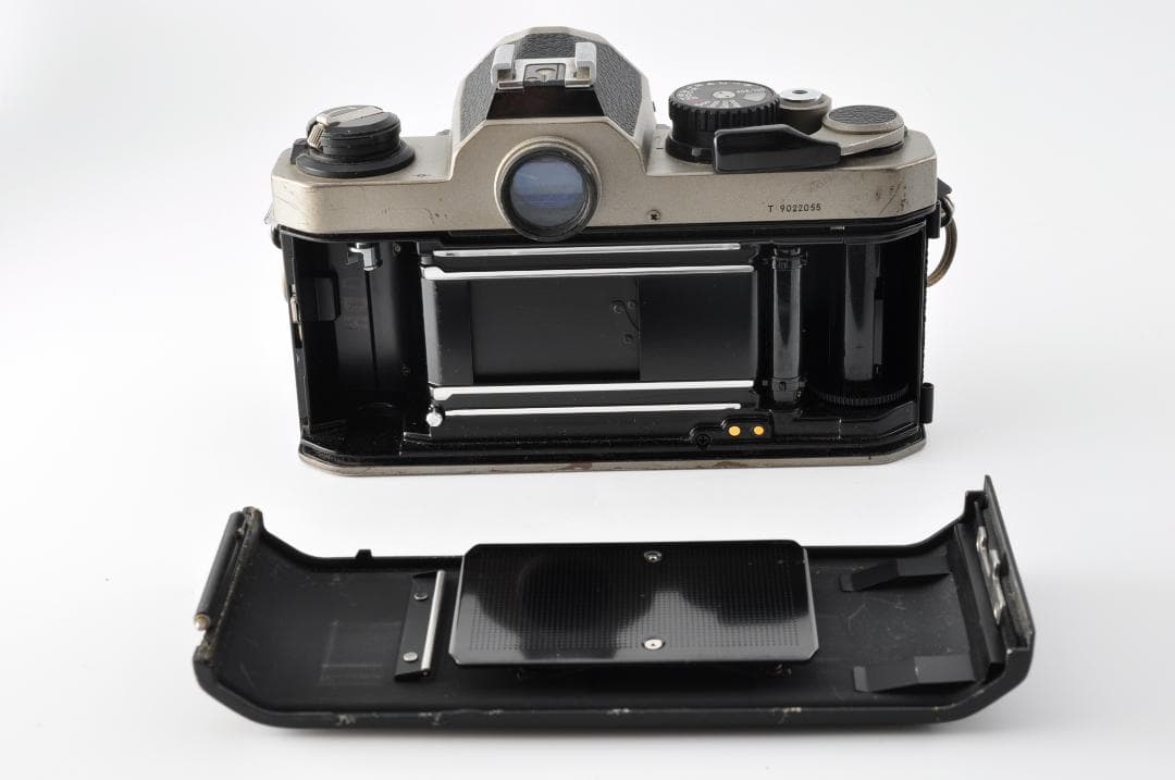 Nikon ニコン FM2/T チタン ボディ 一眼レフフィルムカメラ#1263