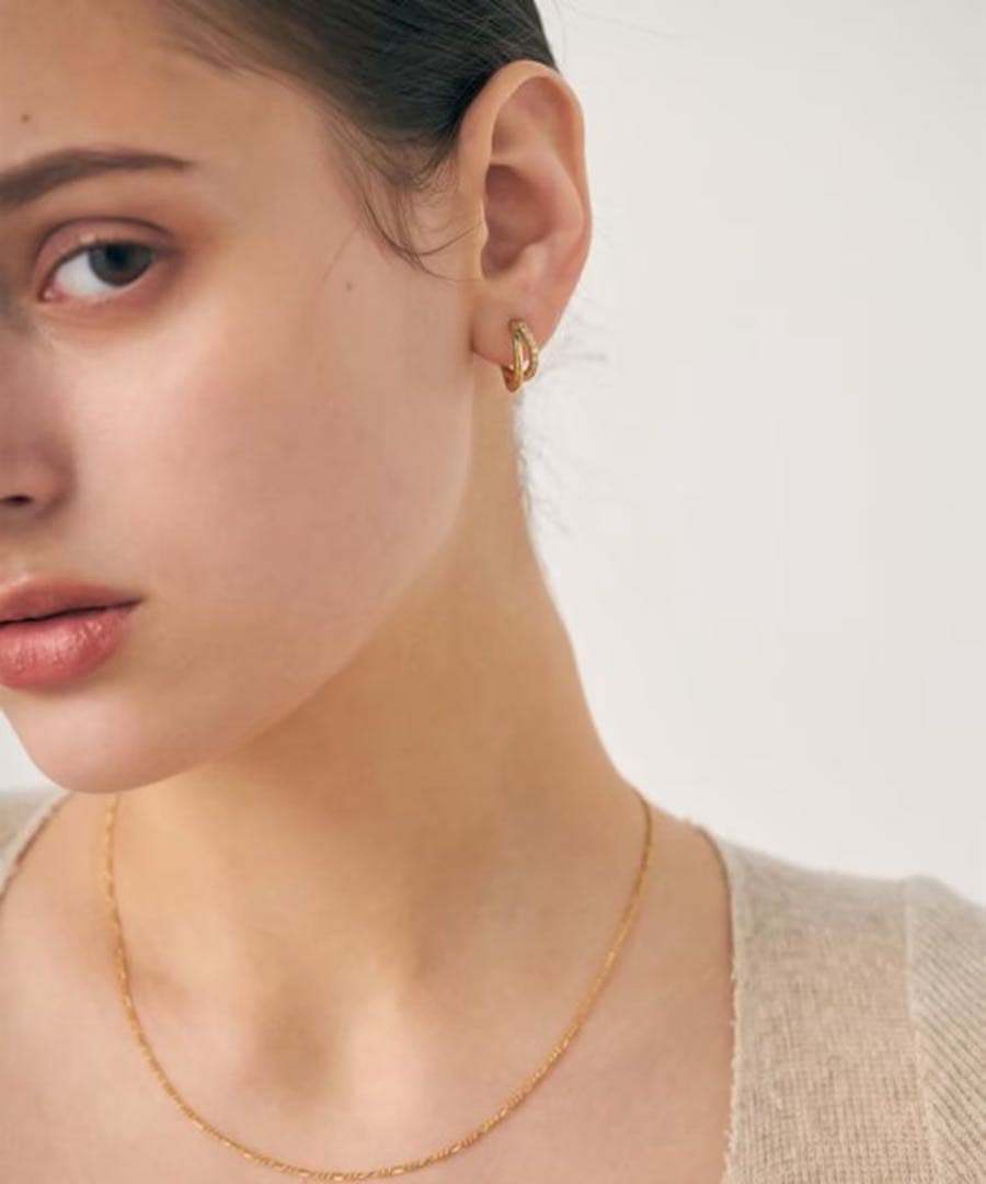 【新品未使用】ete ビジュー ハグピアス