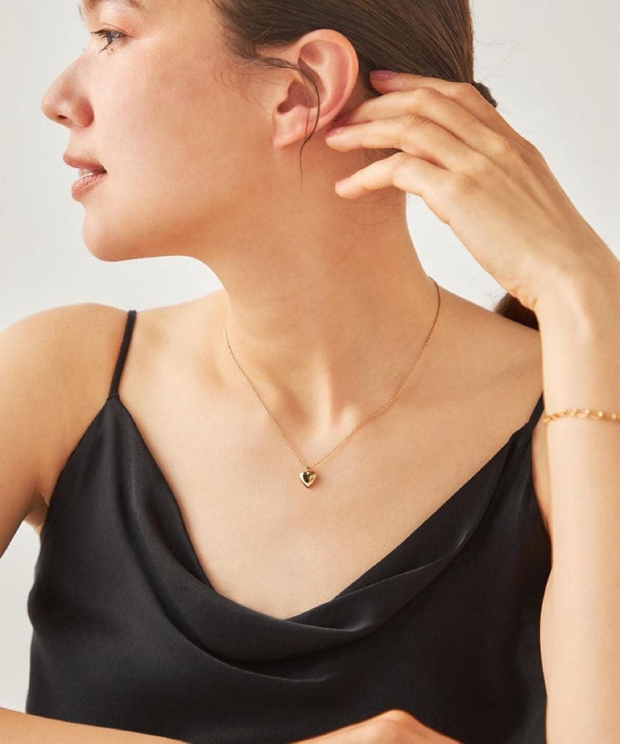 【新品未使用】ete ビジュー ハグピアス