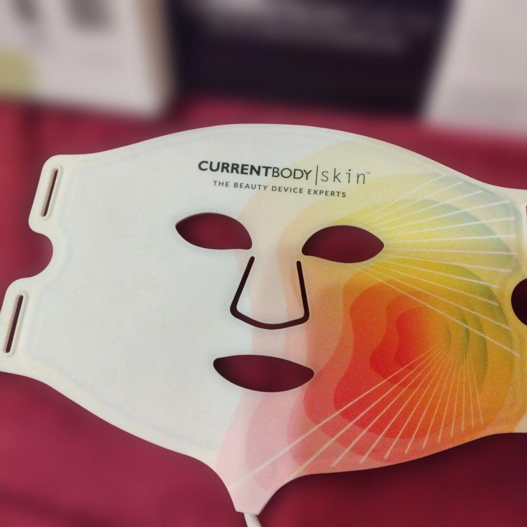 CURRENTBODY 4-IN-1 LED マイクロカレントボディ　新中古美品