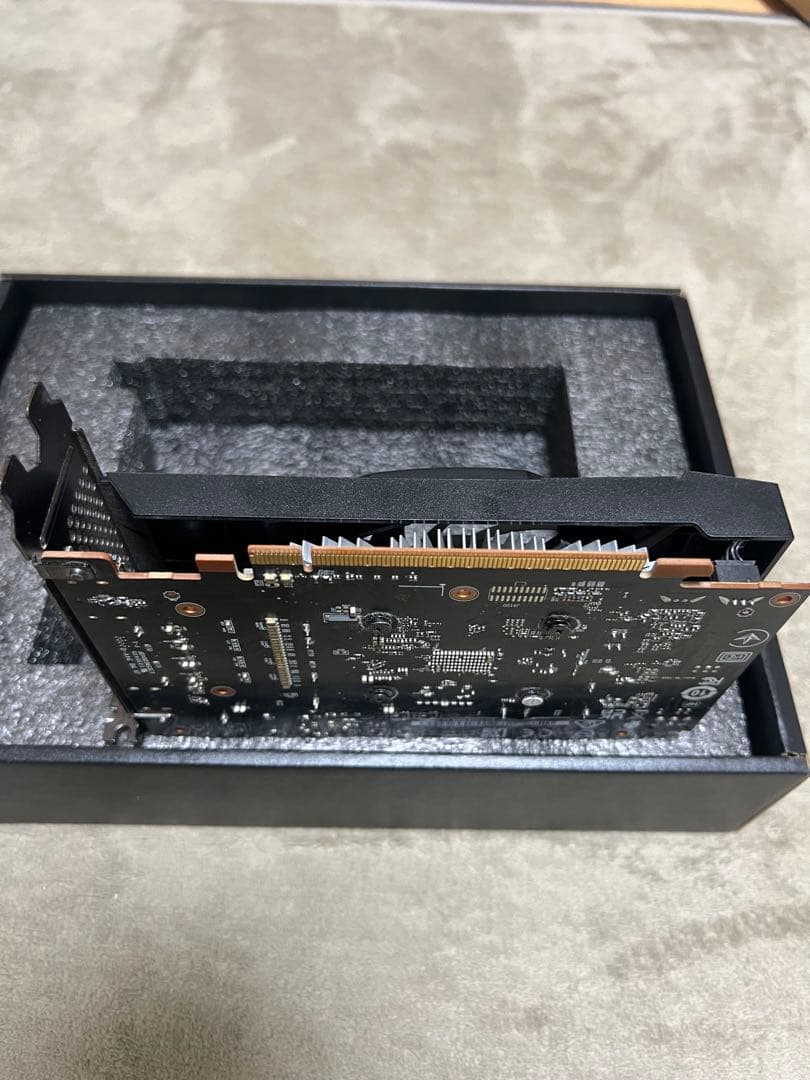 MSI Radeon RX 6400 AERO ITX 4GBグラフィックボード