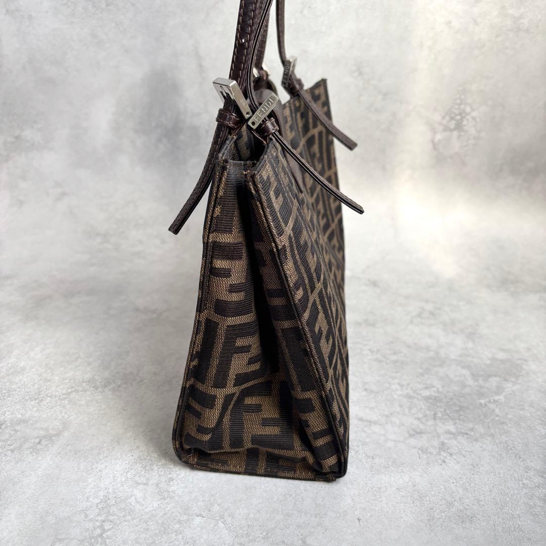 FENDI ズッカ FFロゴ キャンバス レザー ハンドバッグ トート