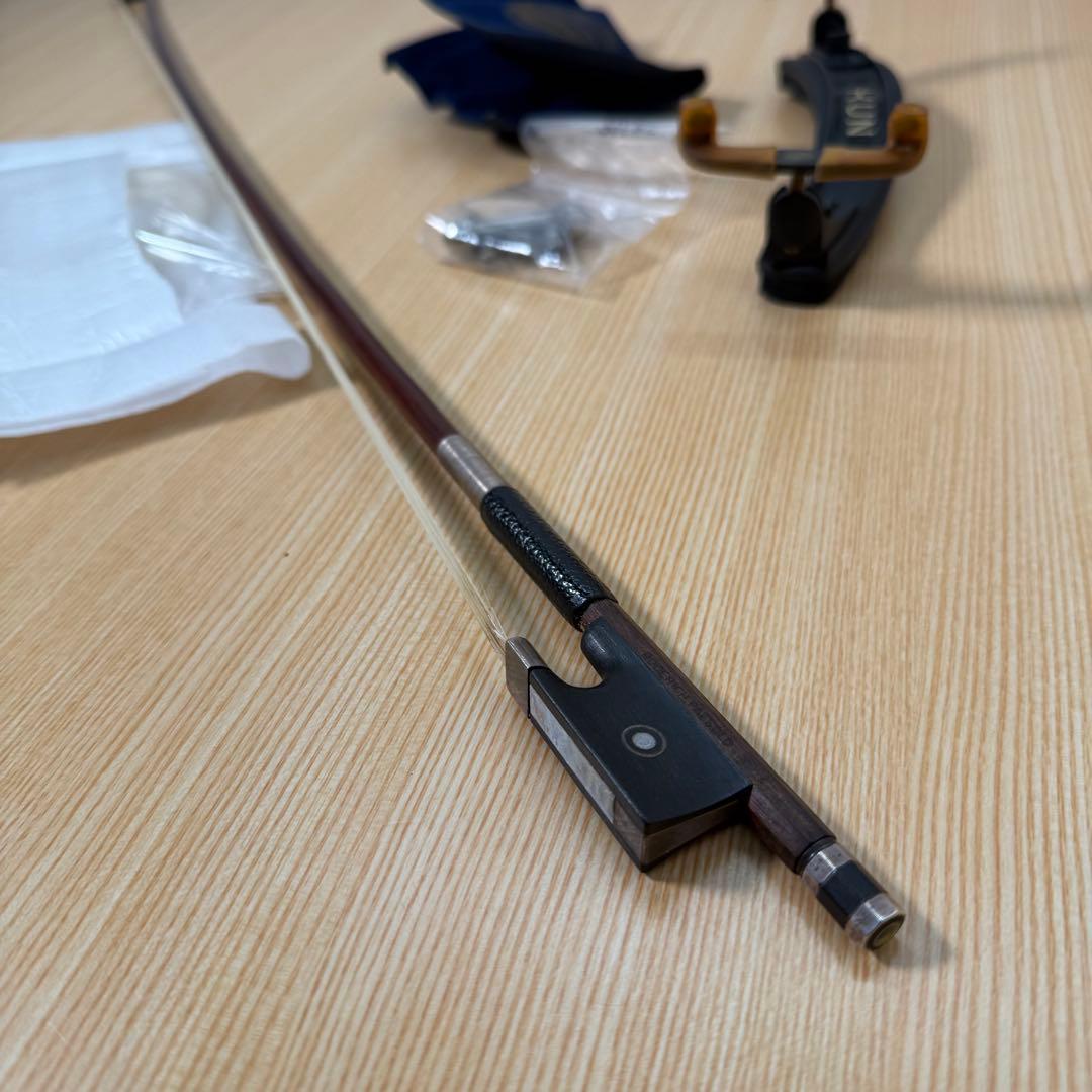 Karl Hofner★カールヘフナー　#201 高級弓付属