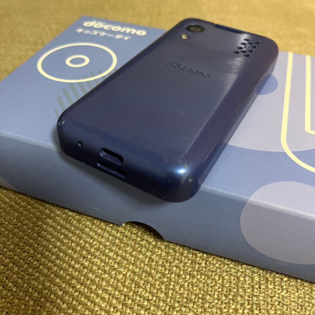 【断捨離中chay 】docomo キッズケータイ ネイビー