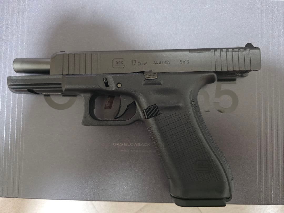 グロック17 gen 5 G17 Gen5 ガスガン おまけ付き