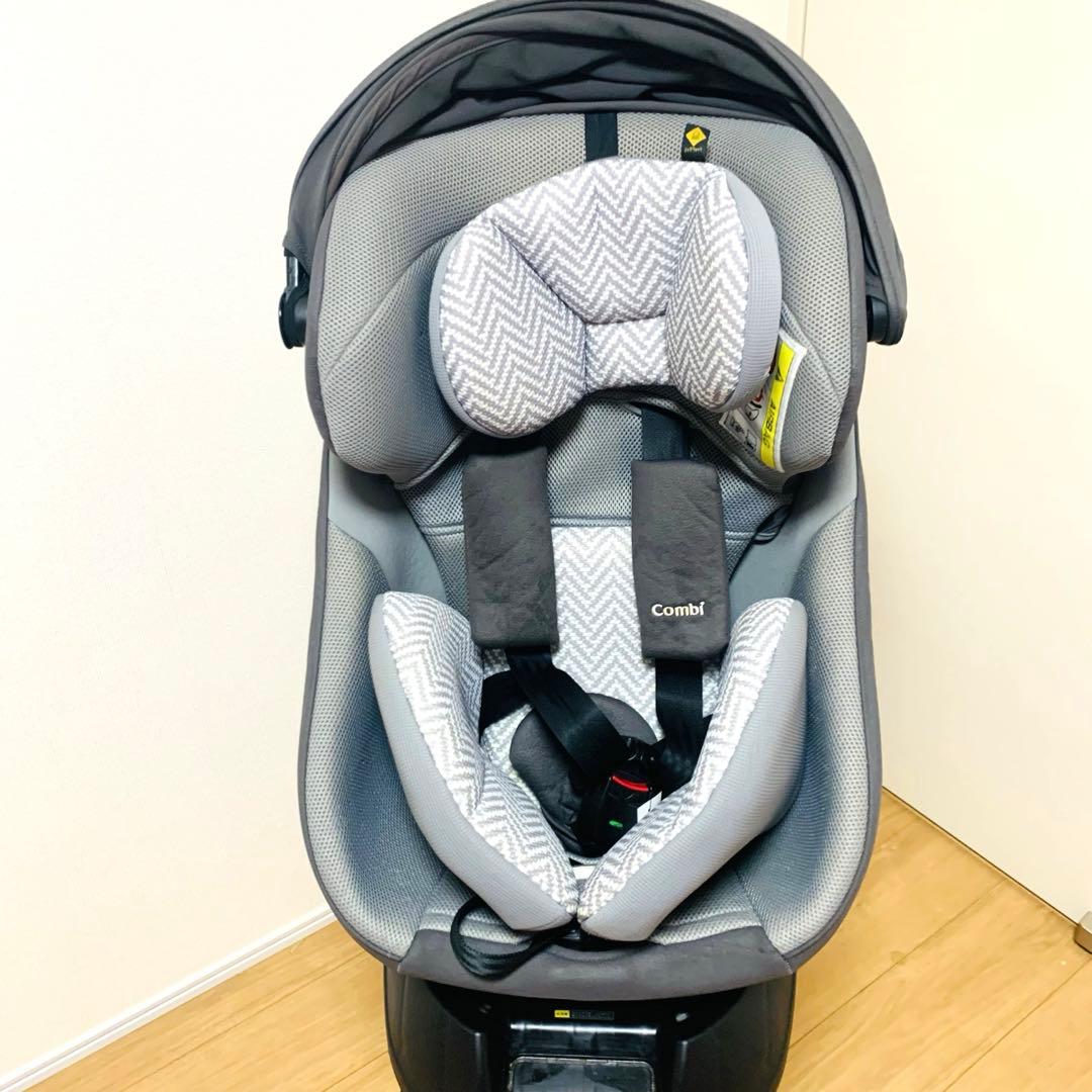Comobi コンビ　 クルムーヴ スマート　エッグショック　ISOFIX