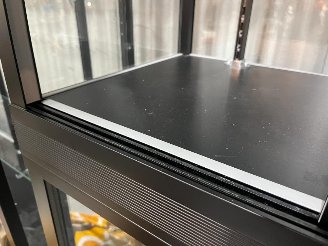 【引き取り限定③】ガラス棚 / ショーケース