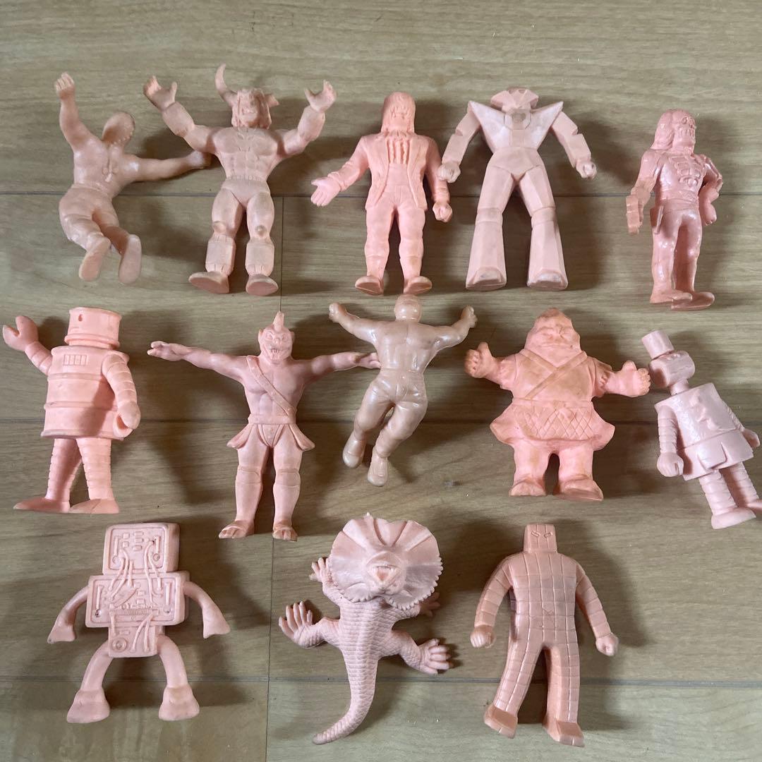 ♡キン肉マン　キン消し　デカ消し　33体　当時物　昭和　レトロ