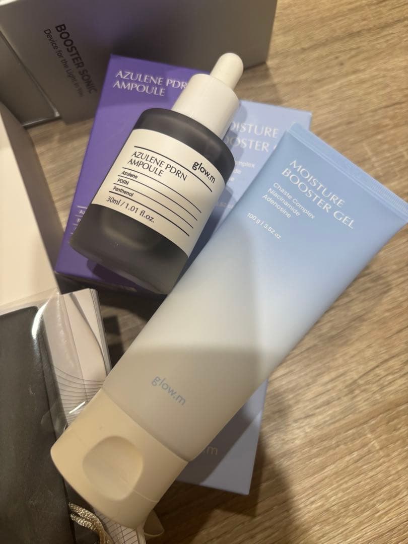 glow.m ブースターソニック　美顔器　フェイスパック