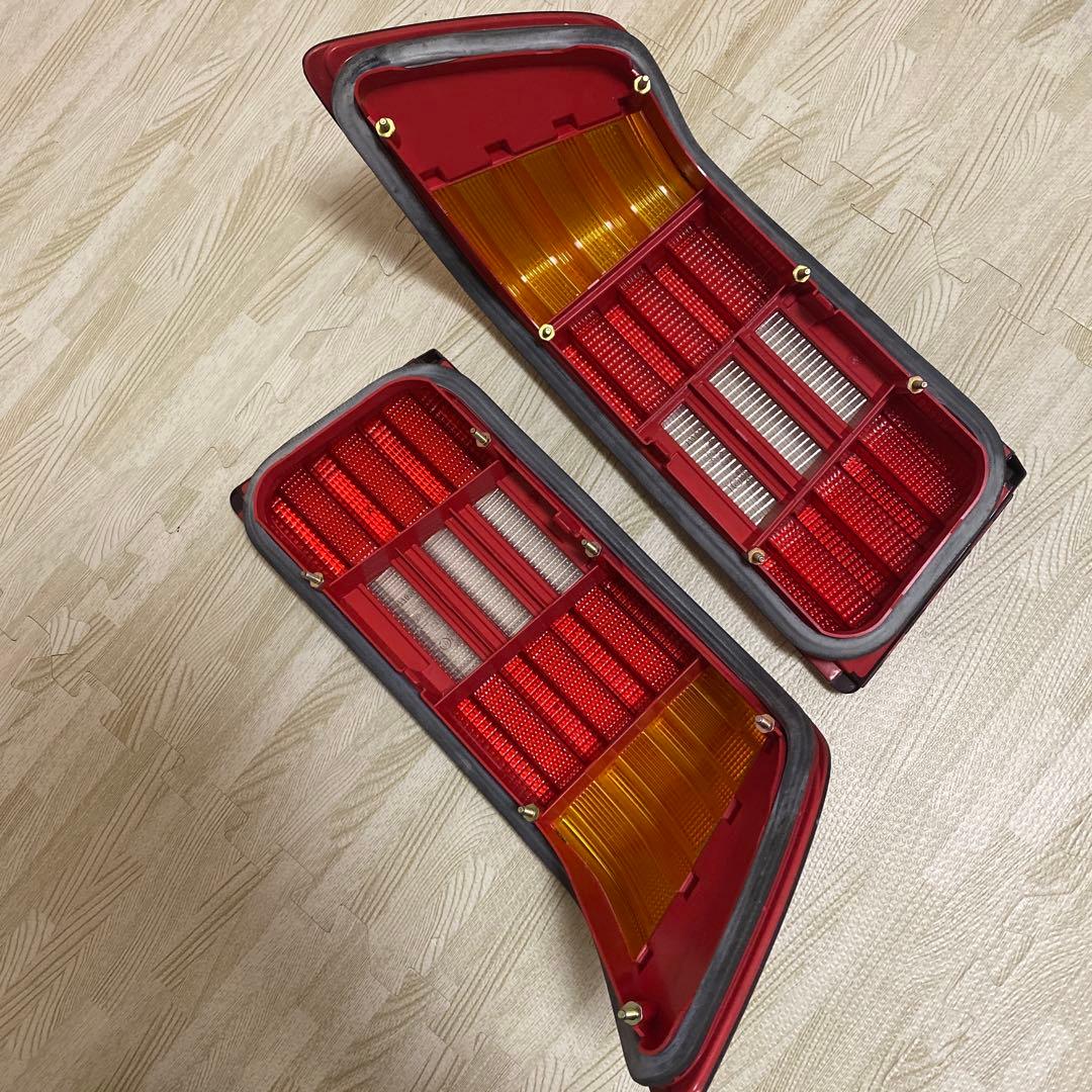 メルセデスベンツSL／R129純正テールレンズ左右セット