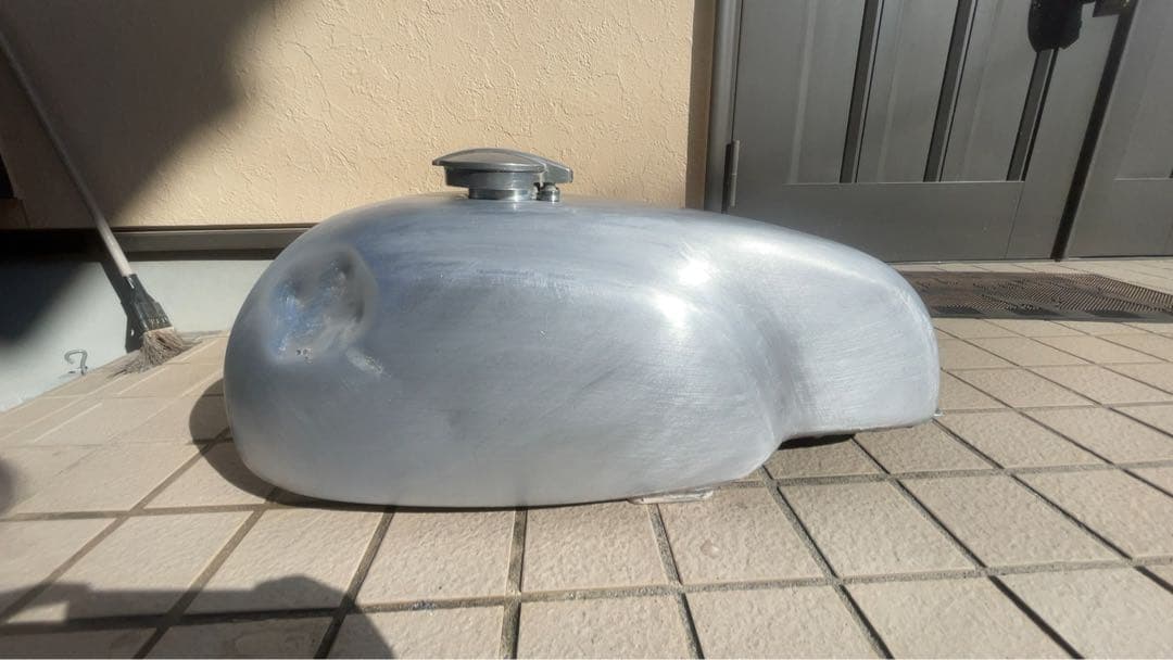 〈ダイオウ〉さん デイトナ ノートンタンク 16L