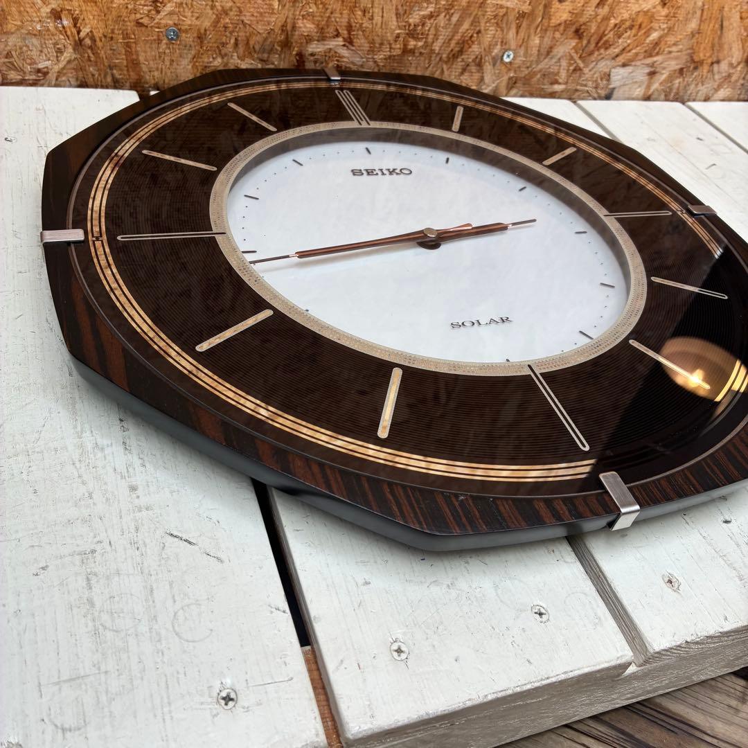 0650 SEIKO SF502B 電波ソーラークロック　掛時計　電波時計