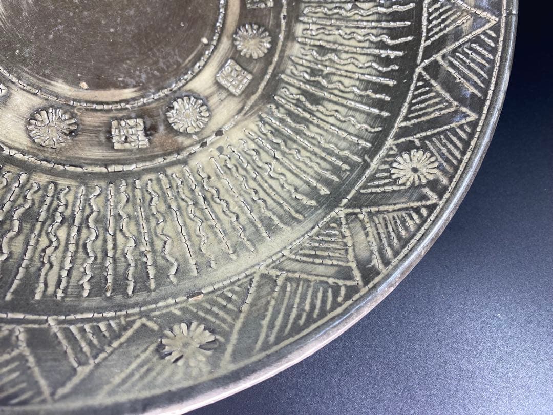 高麗青磁 大皿 象嵌 菊文 李朝 骨董 古玩 古美術 時代物 径28cm