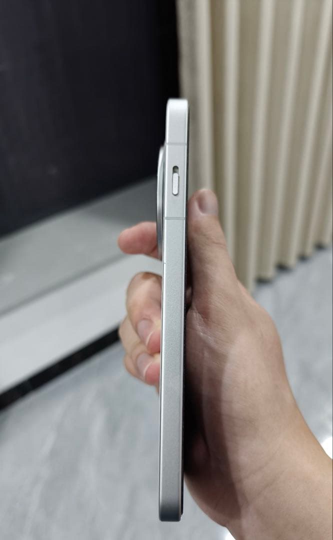 スマートフォン本体 OPPO Find X8 12GB+512GB