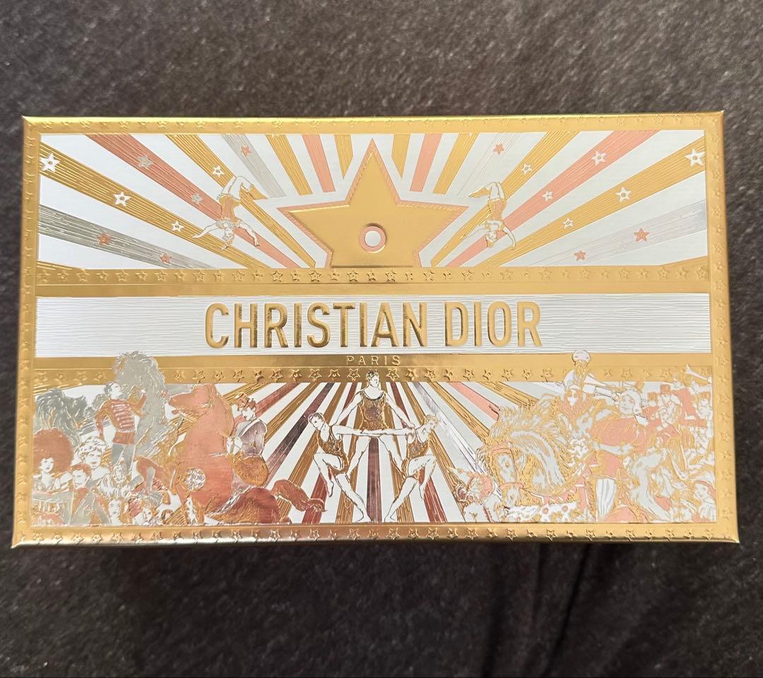 Dior クリスマスコフレ 2025