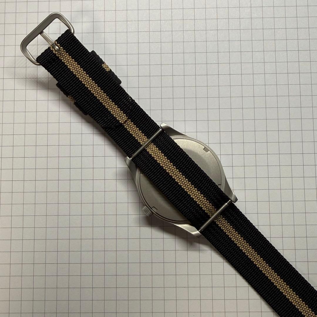 Militado ML07｜VH31スイープクォーツ搭載｜サファイアドーム風防