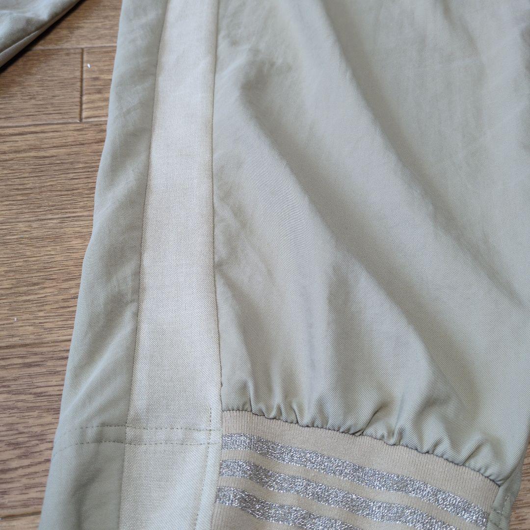 オレボレブラ♥️ぶたさんゴールドラメビジュ涼感ベージュサルエルパンツ