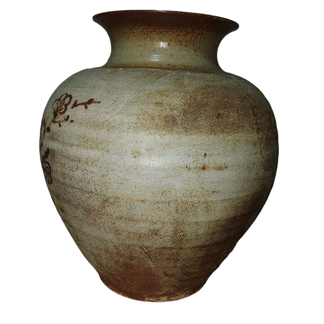 備前焼　梅野陶香（うめのとうか）　白備前布目梅文花瓶　共箱付