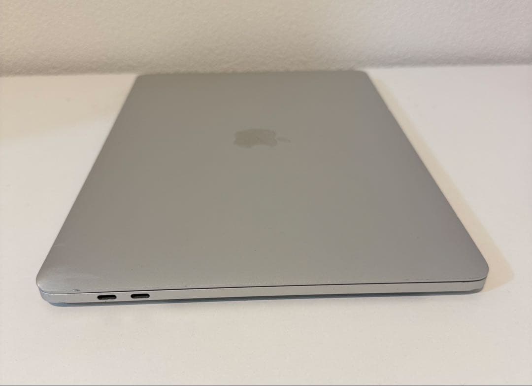 Macbook Pro 2019 13インチ office付ける