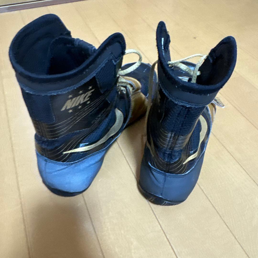 NIKE ボクシングシューズ ネイビー/ゴールド