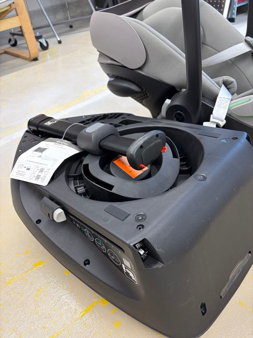 お値下げ不可CYBEXサイベックス　ベースG＆クラウドG i-sizeセット