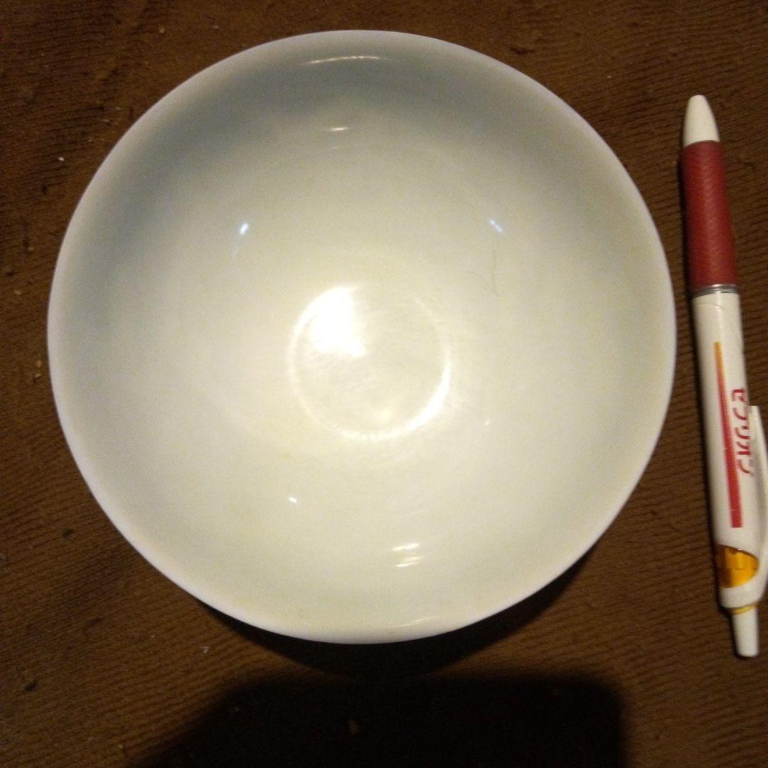 中国陶磁器　明宣徳　青白磁 ドラゴン模様 ボウル