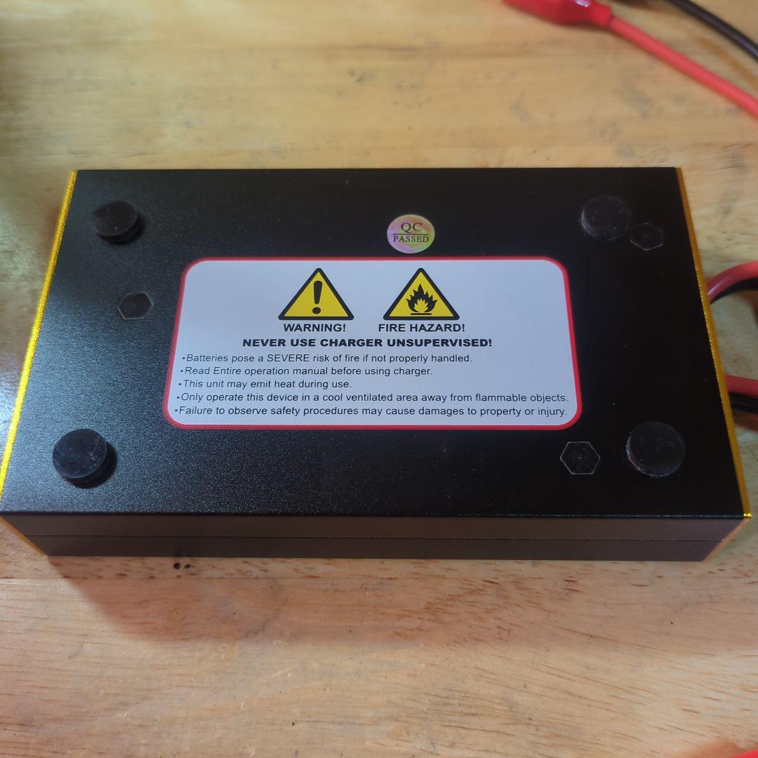 （シマエナガ)THUNDER サンダー 充電器