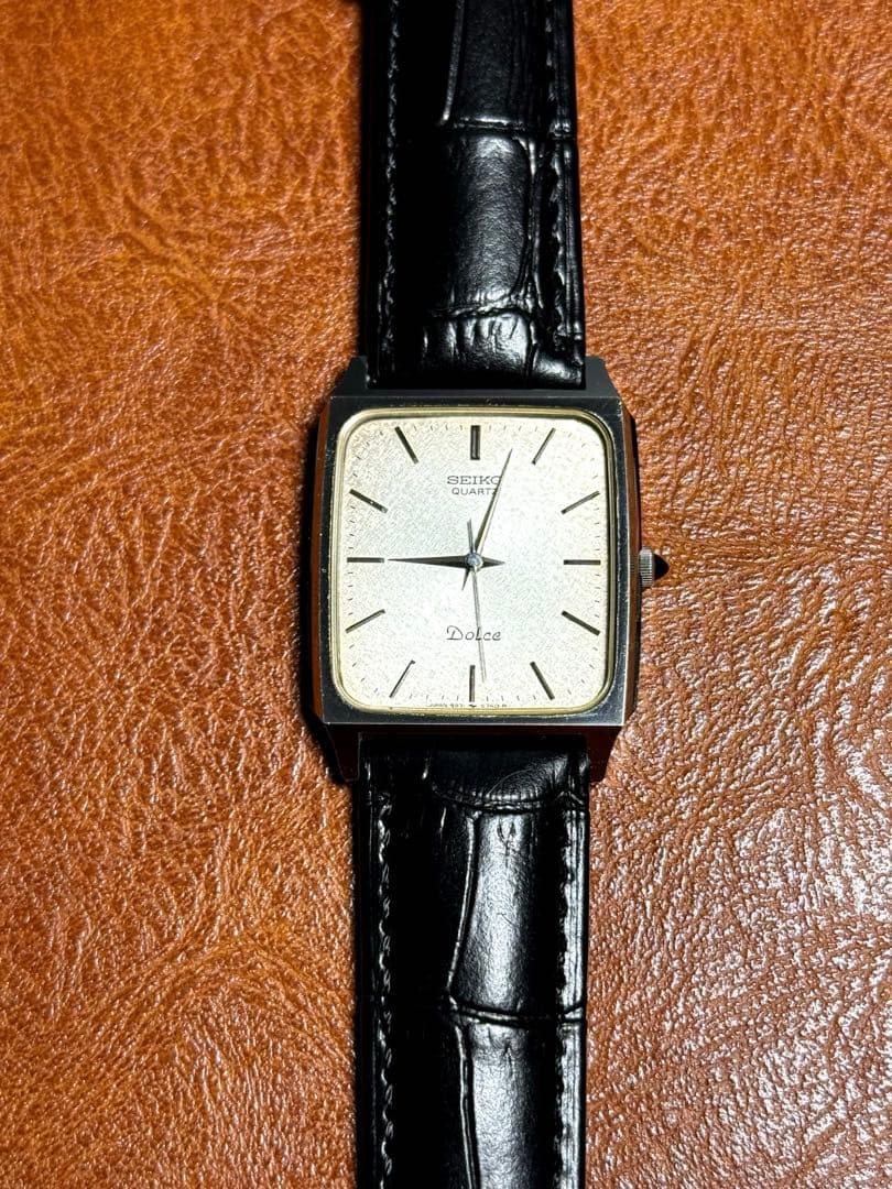 A139 希少 稼動品 SEIKO DOLCE スクエア型 80年代ヴィンテージ