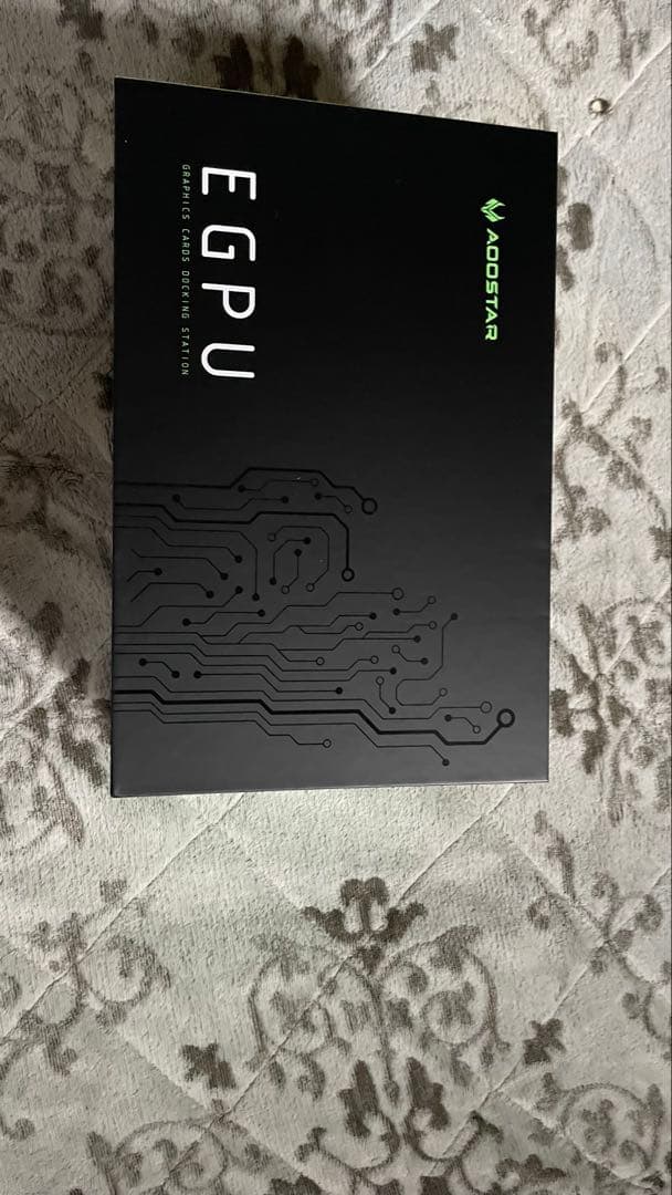 AOOSTAR XG76 EGPU RX7600M OCuLinkとUSB4接続