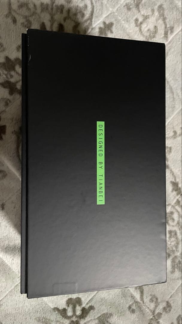 AOOSTAR XG76 EGPU RX7600M OCuLinkとUSB4接続