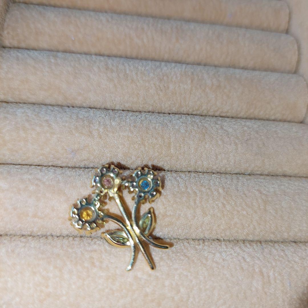 最終お値下げ美品18金製マルチカラーピンブローチ3.5g