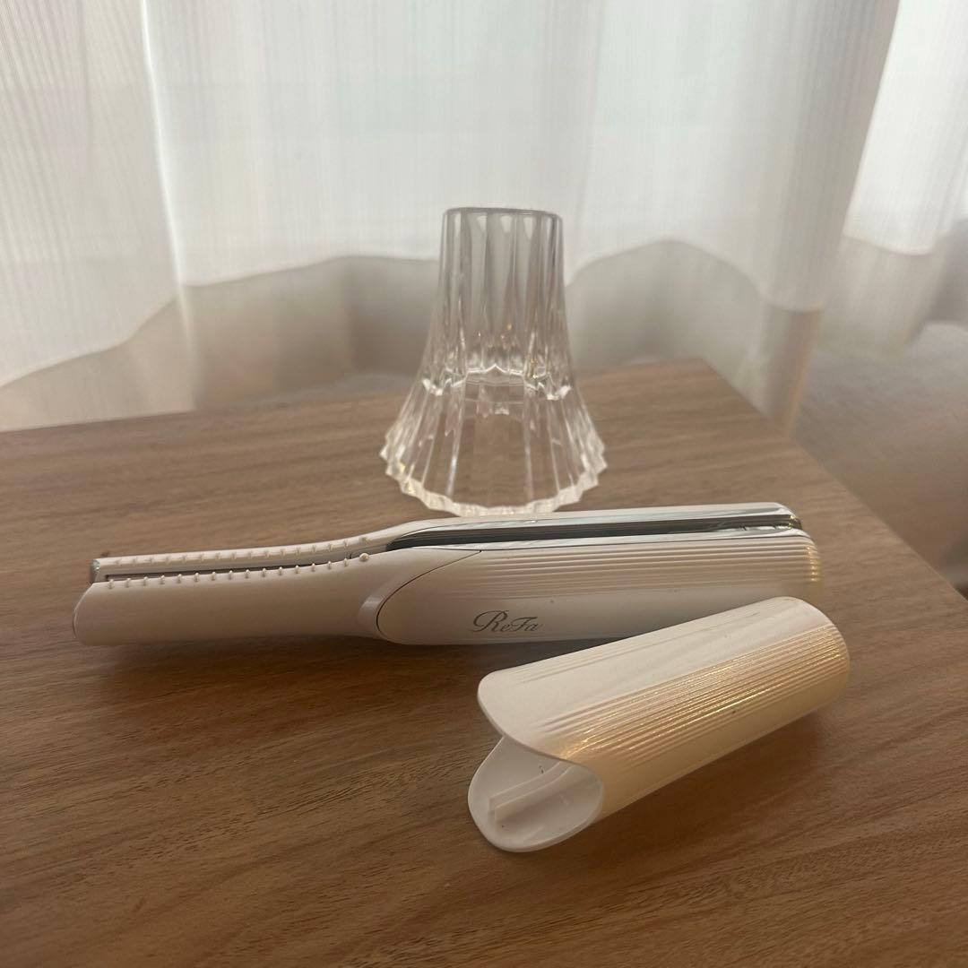 ReFa ストレートヘアアイロン ベース・コード付き