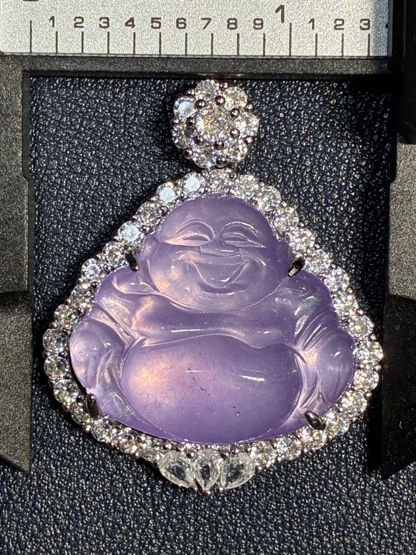 天然石　紫翡翠原石　極細工彫刻高氷種ヒスイ　アンティーク　佛像ヒスイペンダント