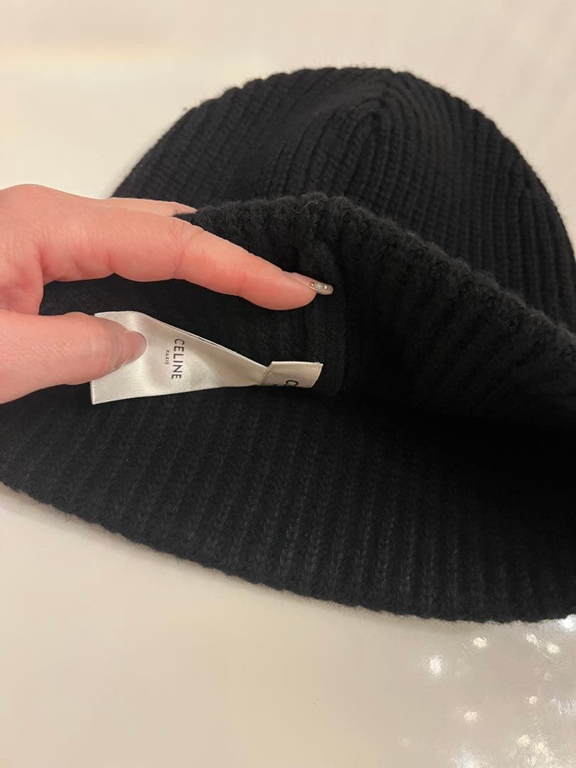 【美品】CELINE ブラック ユニセックスニット帽