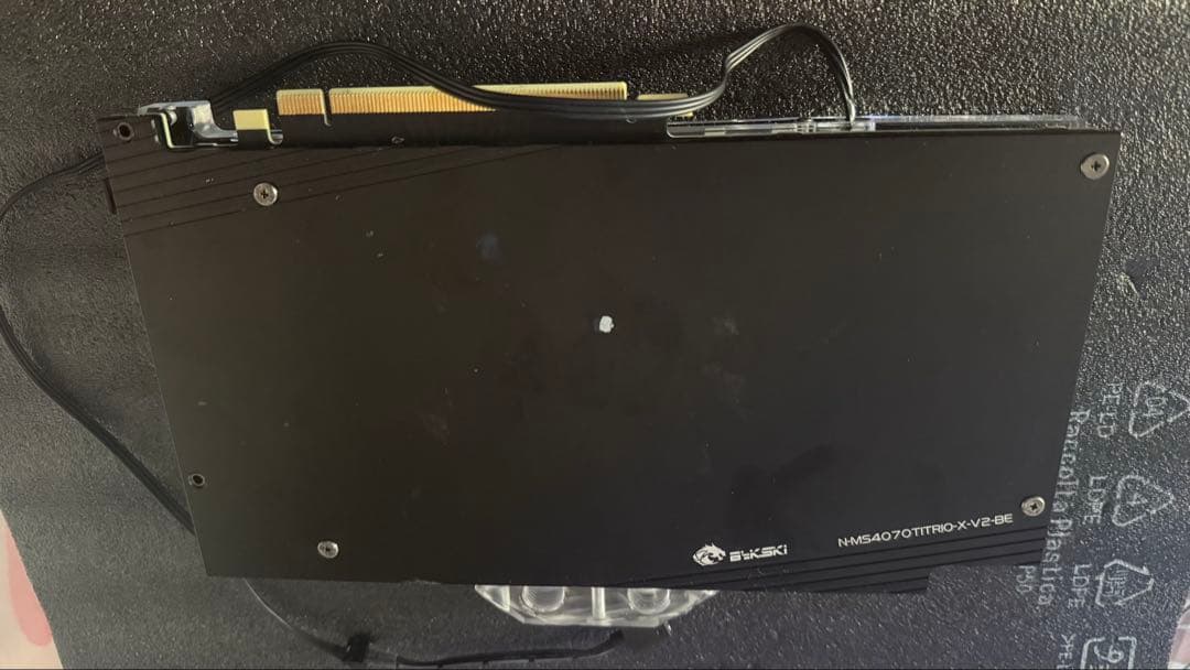 小*子様 GeForce RTX 4070 Ti Gaming X Trio W