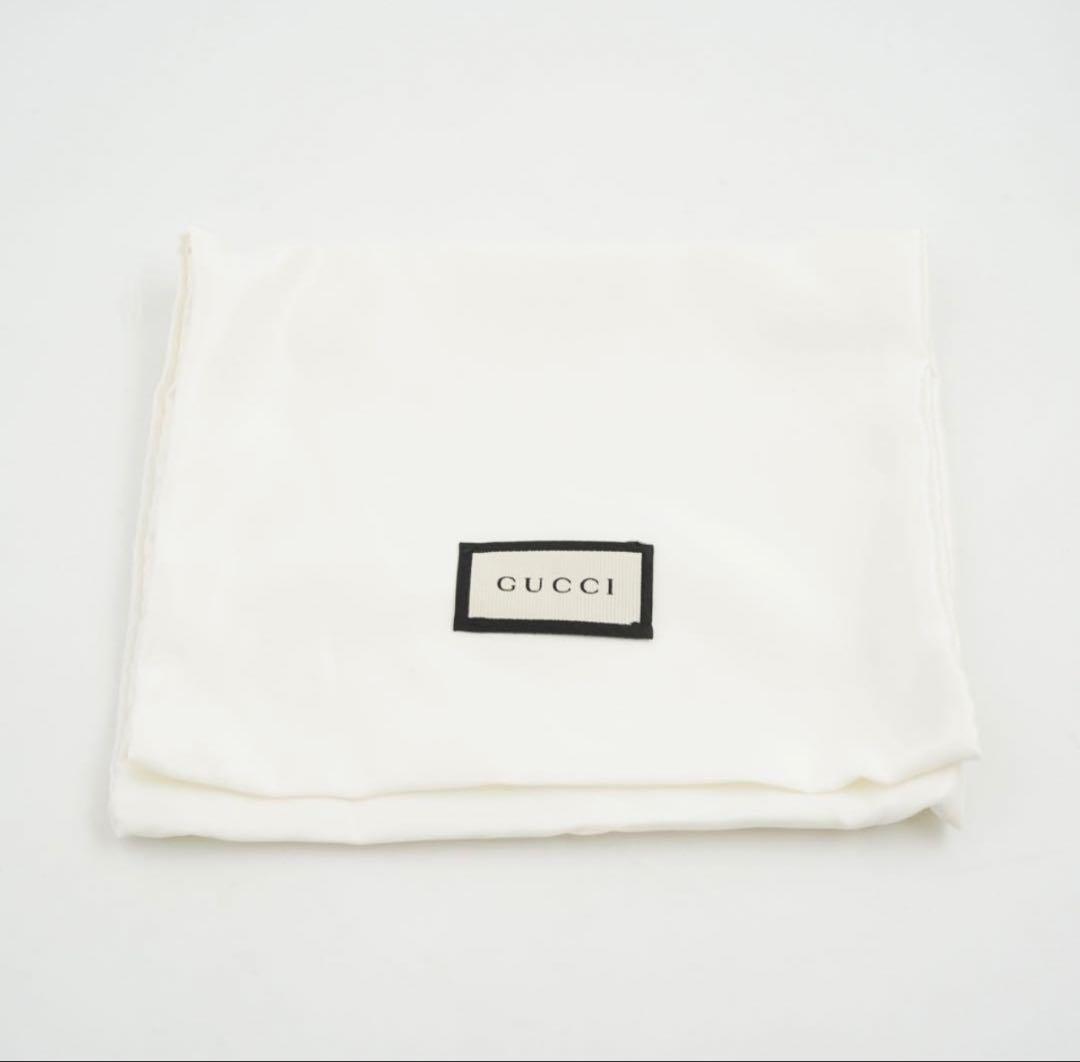 GUCCI二つ折り財布