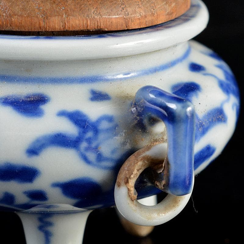 中国　青花　龍文　三足遊環香炉　小さな香炉　唐木蓋付　C　R5853