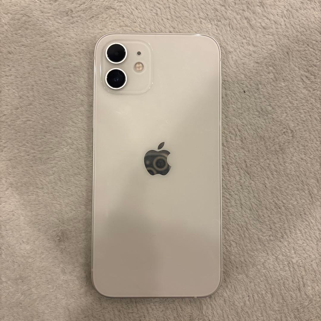 Apple iPhone 12 ホワイト 本体 ホワイト