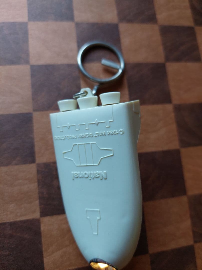 ミッキーマウス 宇宙船型キーホルダー