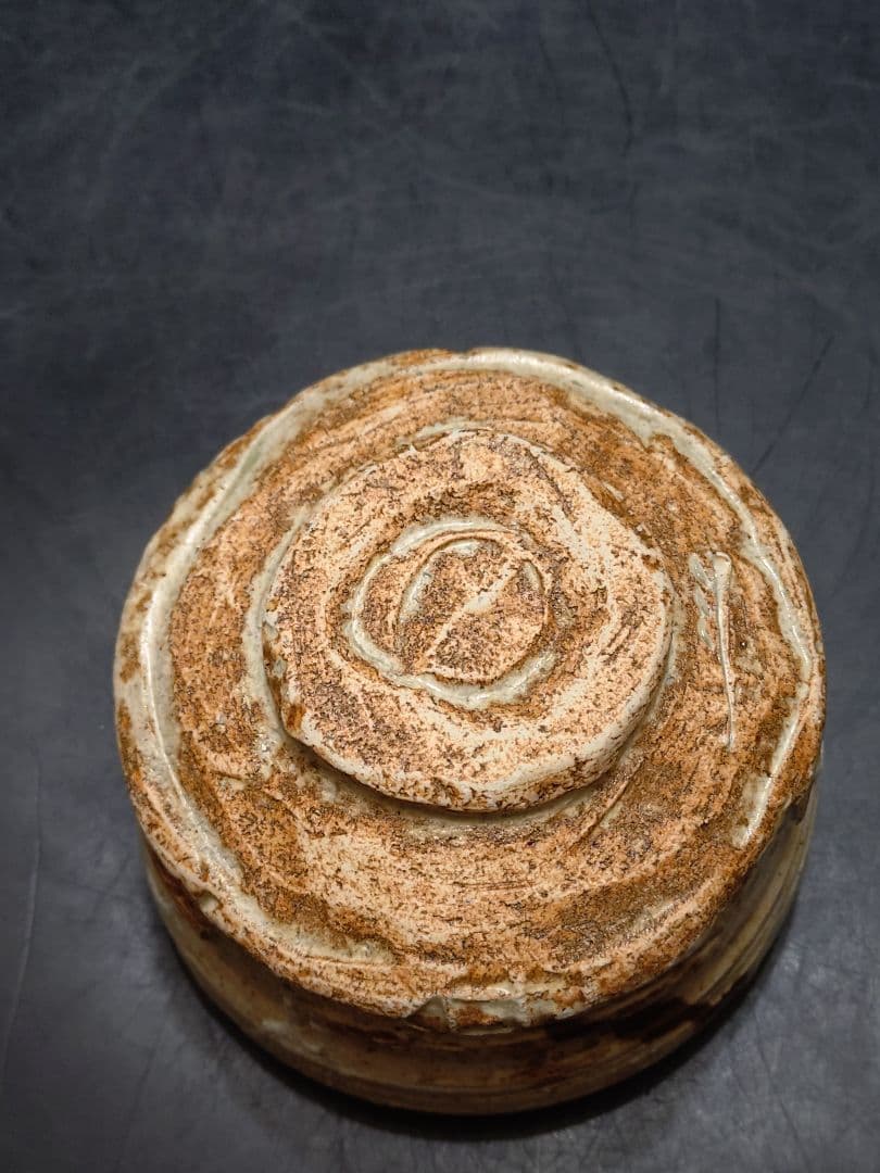 抜群のアガリ!!加藤弥右衛門造　美濃伊賀茶碗　共箱　鵬雲斎宗匠書付　加藤十右衛門