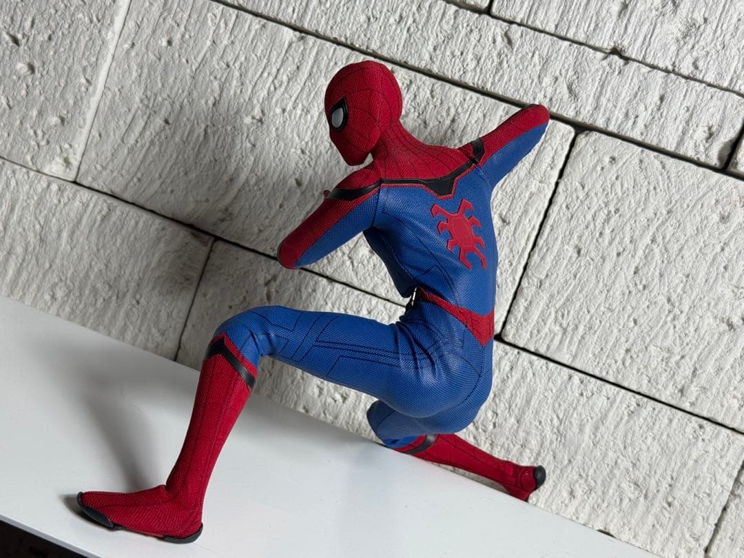 ホットトイズ　ムービーマスターピース スパイダーマン　ホームカミング　1/6