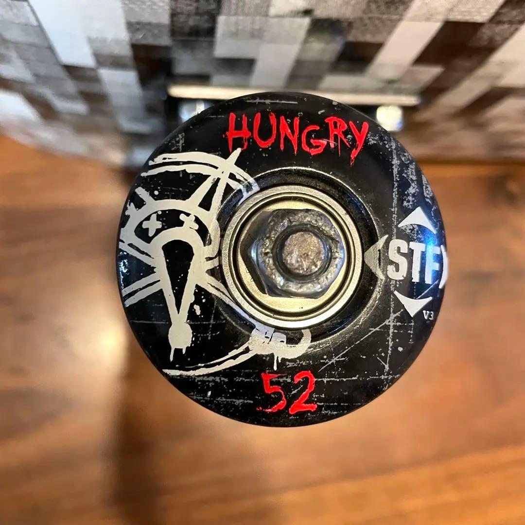 スケートボード　コンプリート　スケボー　8インチ サンダートラック　ホッケー