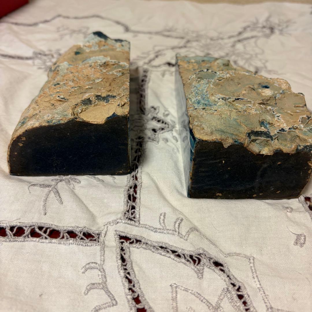 ブルーメノウ（青瑪瑙）本立て・鑑賞用約2.5kg　原石アゲート