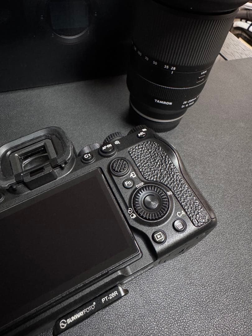 【美品】Sony デジタル一眼 α7 IV ILCE-7M4レンズ類セット販売