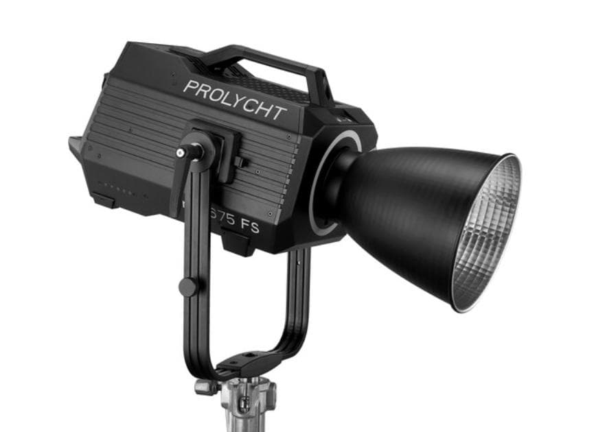 Prolycht Orion 675 FS フルスペクトルLEDライト+フレネル