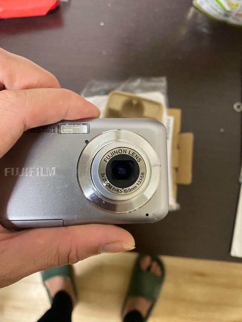 FUJIFILM FINEPIX JV 16MP コンパクトカメラ