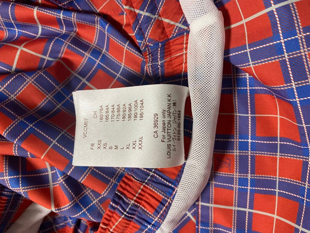 【売り切りSALE】LOUIS VUITTON スイムパンツ　ボードショーツ