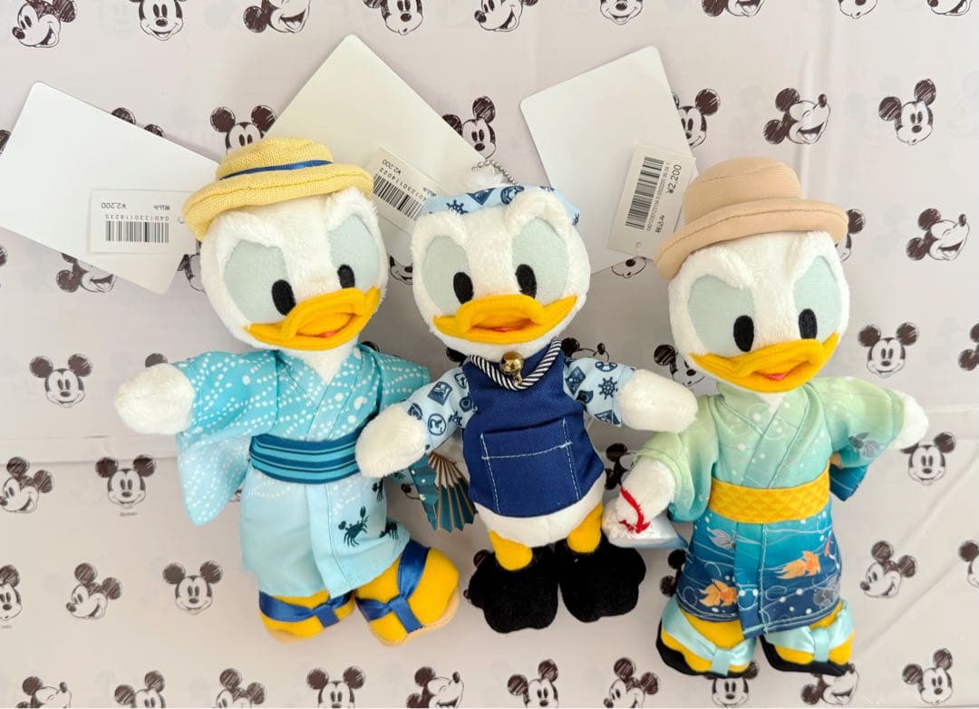 ディズニーリゾート　ドナルド 浴衣　ぬいぐるみバッジ